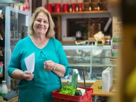 picture of a woman shopping